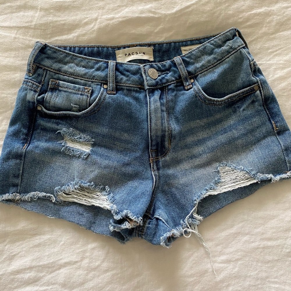 PacSun festival shorts